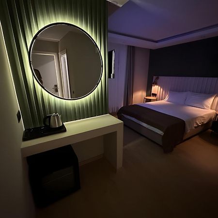 Red Castle Hotel & Pub 贝莱克 外观 照片